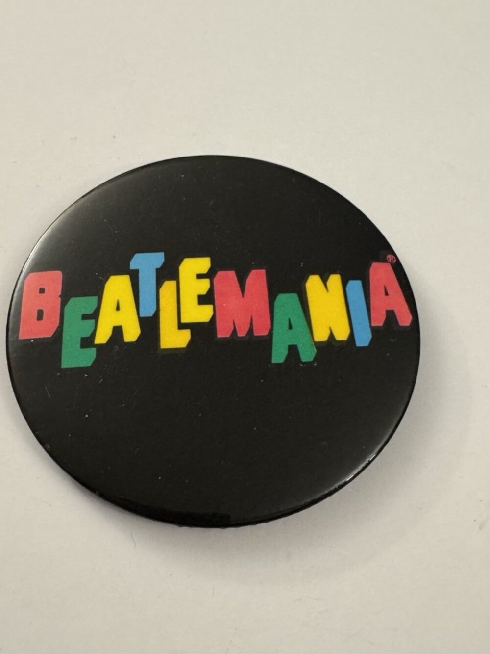 The Beatles Beatlemania Button Pin Vintage CS8